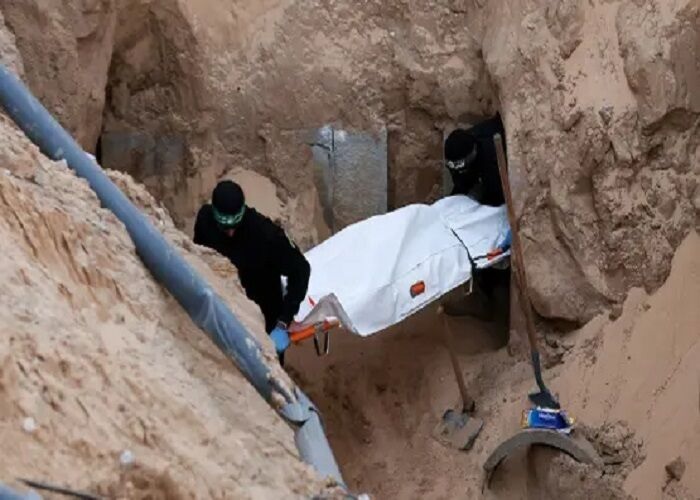 تحویل جسد افسر اسرائیلی پس از ۱۱ سال؛ حماس هدار گولدن را به صلیب سرخ سپرد